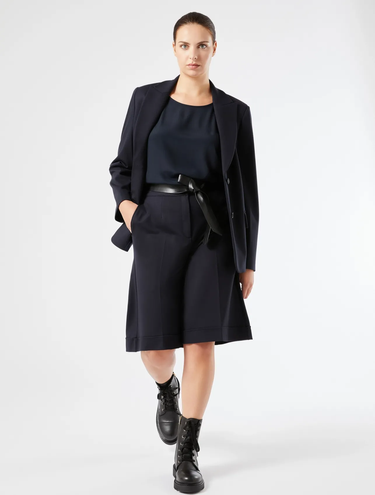 Sale Marina Rinaldi Milano-knit jersey Bermuda shorts ULTRAMARINE